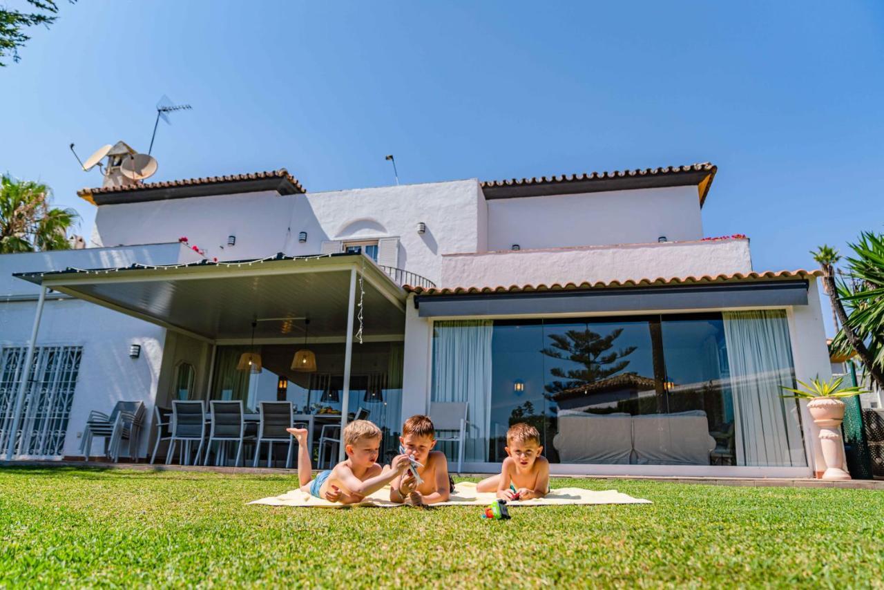 Lirios Village Marbella Exterior foto